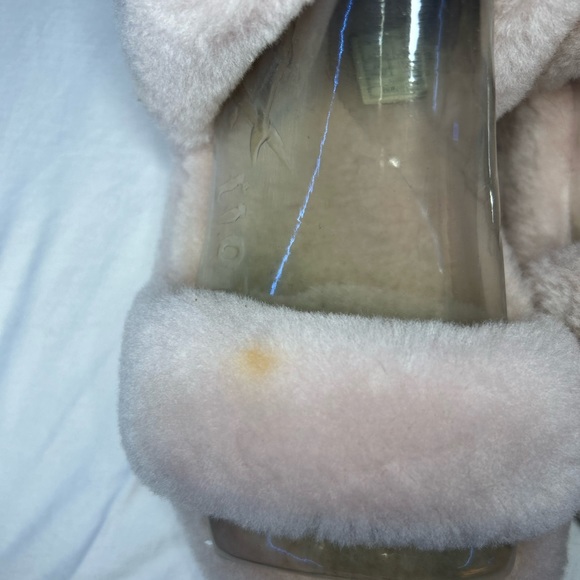 UGG Fluff Yeah Sherpa Slides(slippers/sandals) - Picture 3 of 7